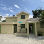 6 Bedrooms, Two-story House for Sale OR Rent in Santo 8, Port-au-Prince