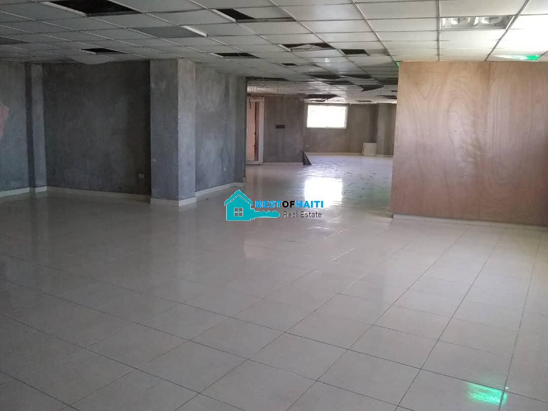 Fair-Priced Commercial Space for Rent in Delmas 62, Port-au-Prince, Haiti Fair-Priced Commercial Space for Rent in Delmas 62, Port-au-Prince, Haiti