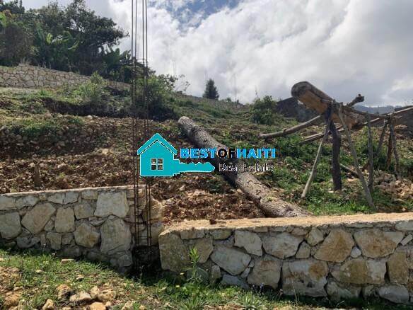 645 Square Meters, Enclosed Land for Sale in Fermathe, Kenscoff, Haiti