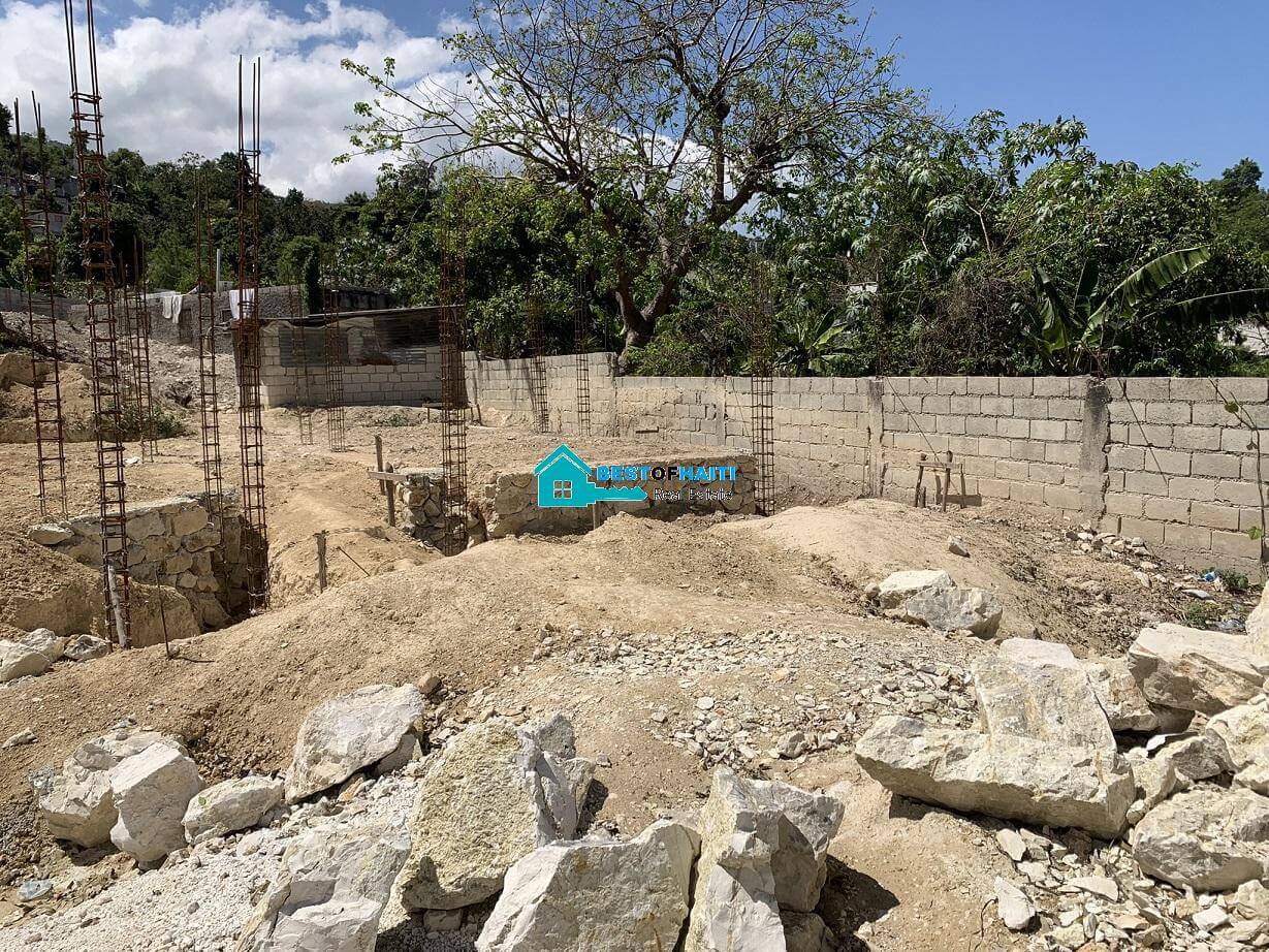 2 Pieces of Lands for Sale in Cargo, Petion-Ville, Haiti (4 Centiemes Each)