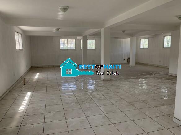 Warehouse, Auto Parts Store, Market for Rent in Puits-Blain, Petionville