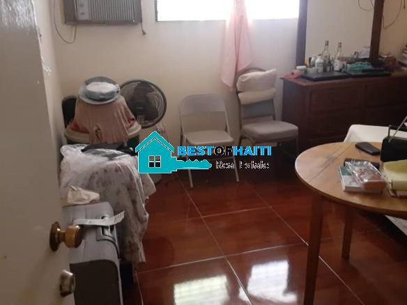 Low House for Sale in Delmas 33, Catalpa Prolongee, Port-au-Prince, Haiti