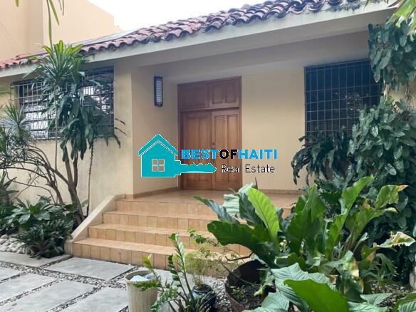 Low House for Sale in Petion-Ville City Center, Haiti - 3 Bedrooms, 3 Baths