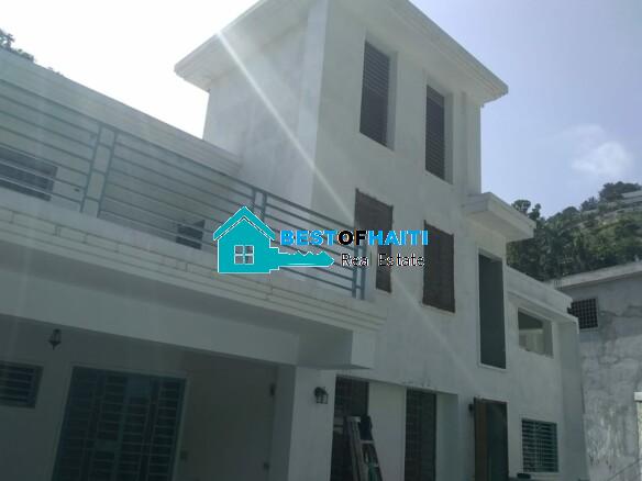 Nice Apartment for Rent in Montagne Noire, Petion-Ville Haiti - 3 Bedrooms