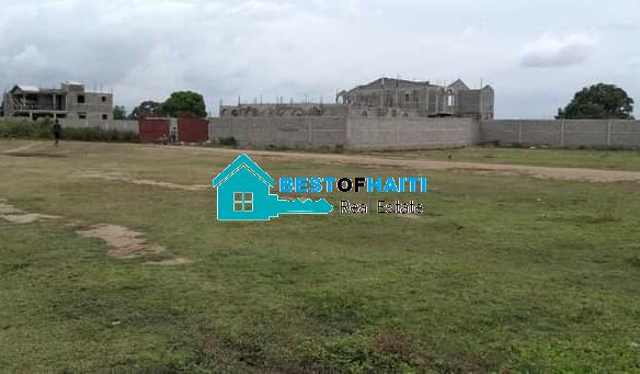 Land for Sale in Morin, Cap-Haitian - 4,000 SM2 (31 Centiemes or 1 Acre)