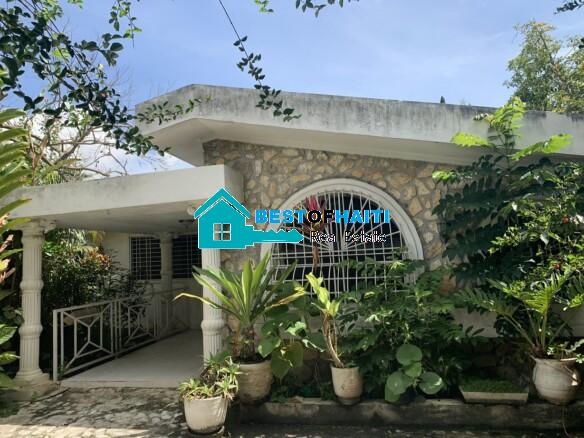 Cheap House for Sale in Thomassin 32, Petion-Ville, Haiti - Private Area
