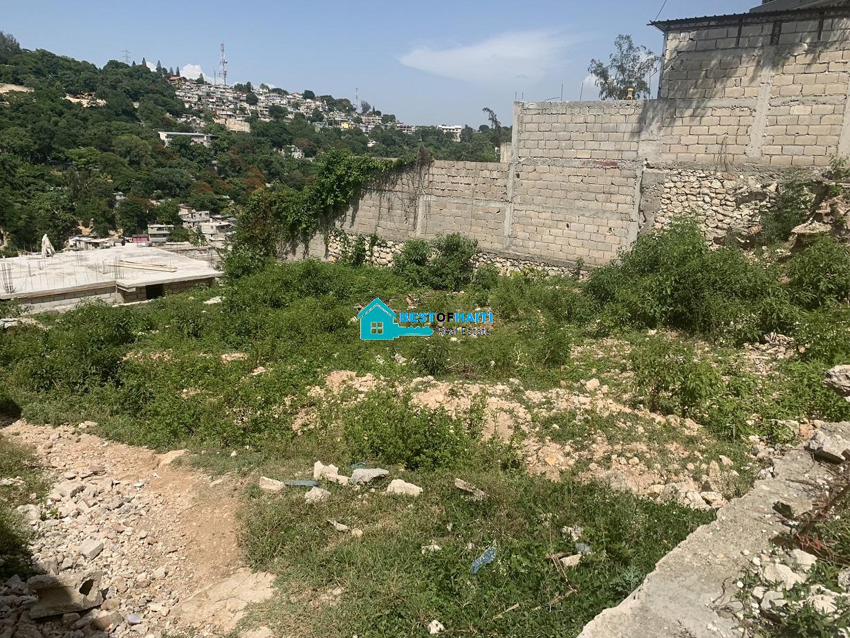 387 SM2 Land Plot For Sale In Petionville, Juvenat (Caribe Hotel)