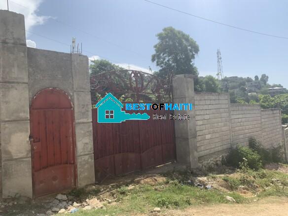 Land for Sale in Juvenat, Caribe Hotel, Petion-Ville, Haiti - 645 SM2