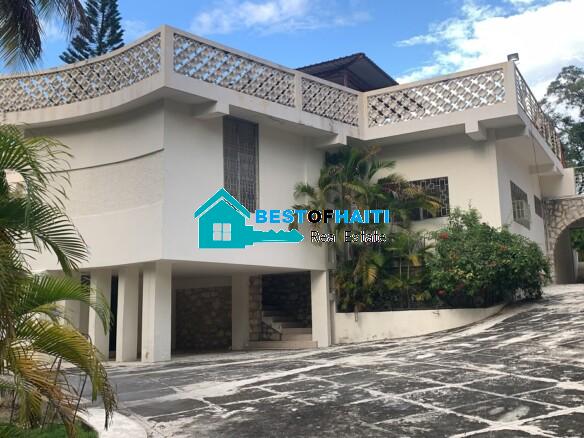 Offices, Residential House for Rent in Pacot, Port-au-Prince, Haiti