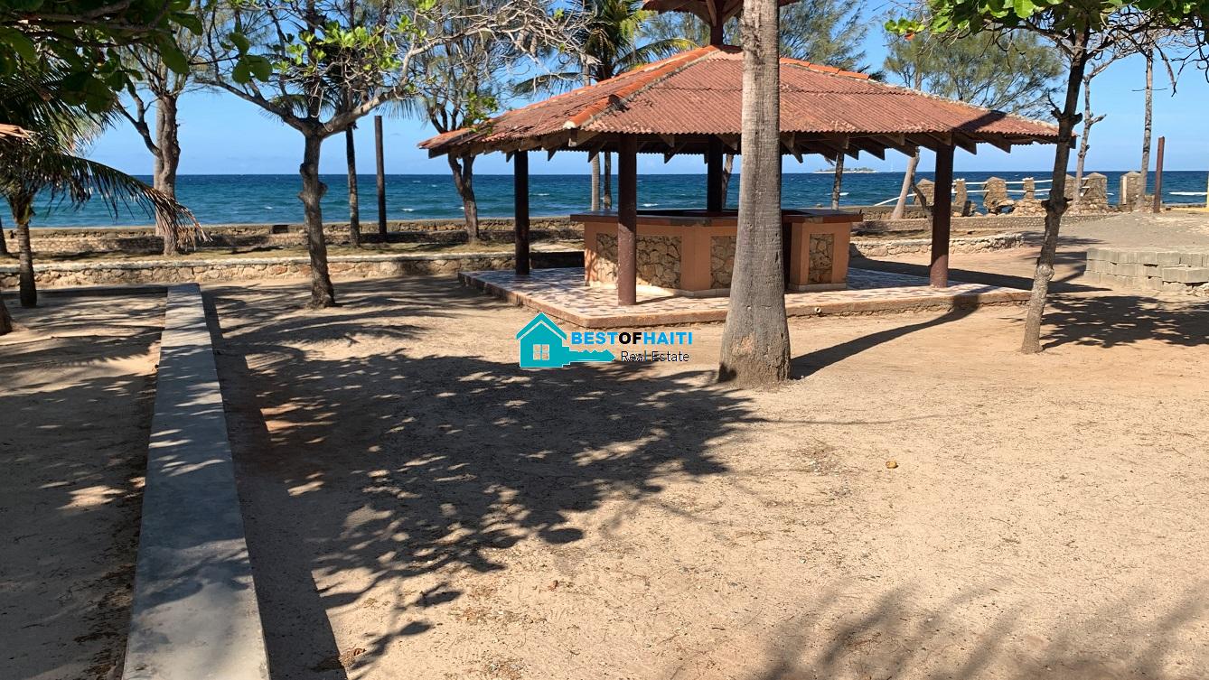 Private Hotel & Beach Resorts for Sale in Cap-Haitian: Camp-Luise
