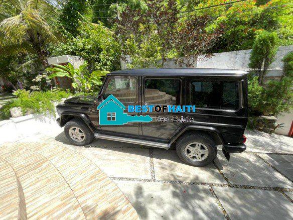 Contact Best of Haiti Real Estate about this bullet proof Mercedes Benz Wagon G500 truck for sale in Petion-Ville, Haiti.