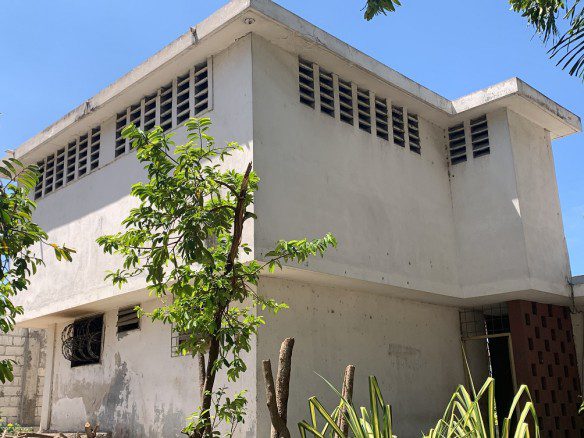 Commercial Property for Rent in Delmas 50, Port-au-Prince, Haiti