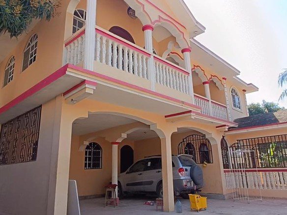 Nice House for Rent, Cap-Haitian, Mombin Lataille - 6 Bedrooms