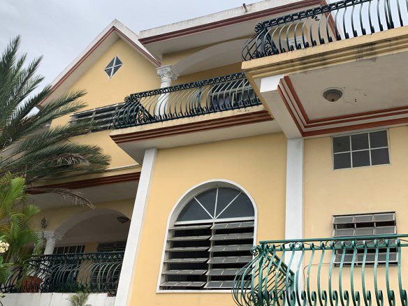 Hillside House for Sale in Morne Brun, Petion-Ville, Haiti: Furnished
