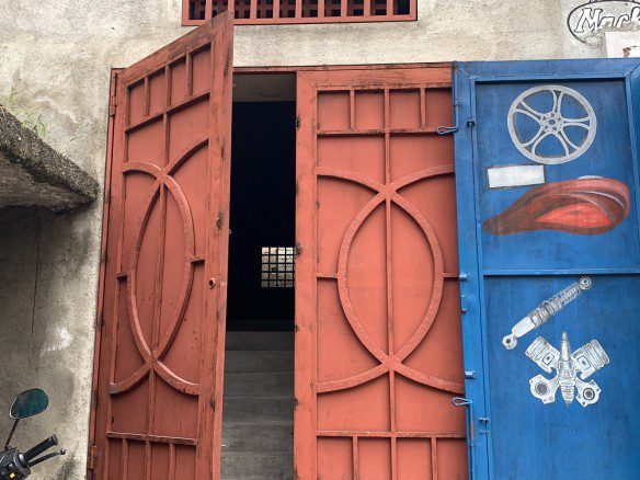 Roadside Business Space for Rent in Laboule 12, Petion-Ville, Haiti