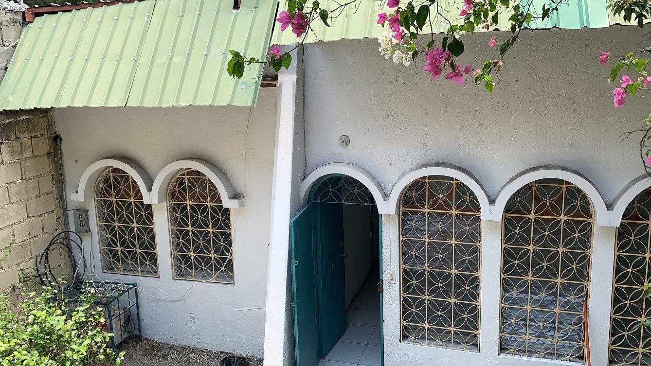 Unfurnished House for Rent in Musseau, Petion-Ville, Haiti - 2 Beds