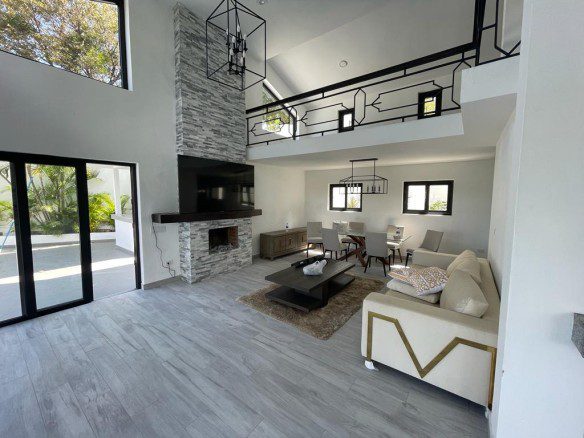 Luxury Furnished Modern House for Rent in Montagne Noire, Haiti