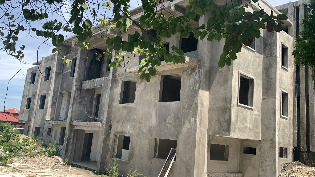Unfinished Apartment Complex for Sale in Vivy Mitchell, Haiti