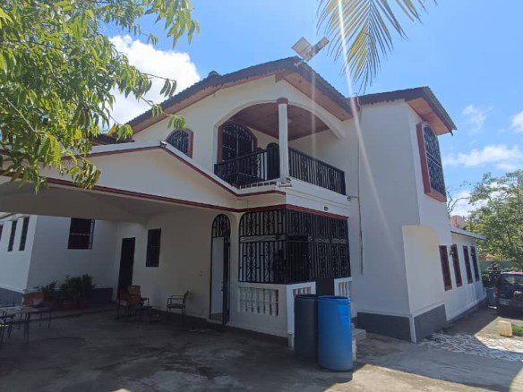 Furnished House Rental Cap-Haitien, Breda, Haiti: 7 Bedrooms