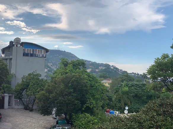 Modern Furnished Apartments for Rent in Montagne Noire, Haiti