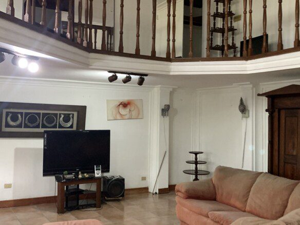 Furnished Independent Studio Apartment for Rent, Petionville, Haiti