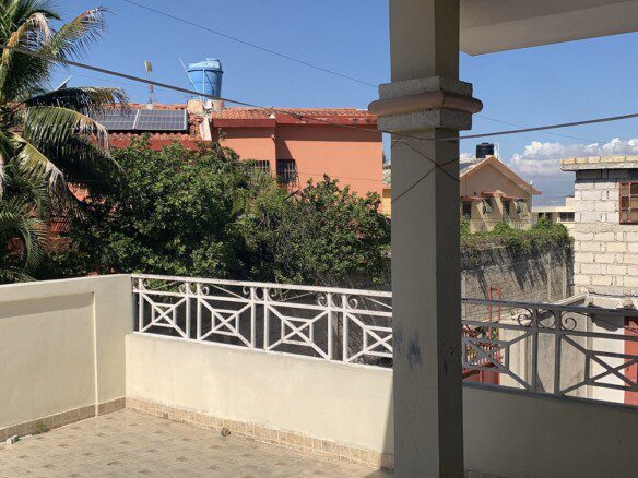 Yearly Apartment for Rent, Delmas 83, Port-au-Prince, Haiti: 3 Beds