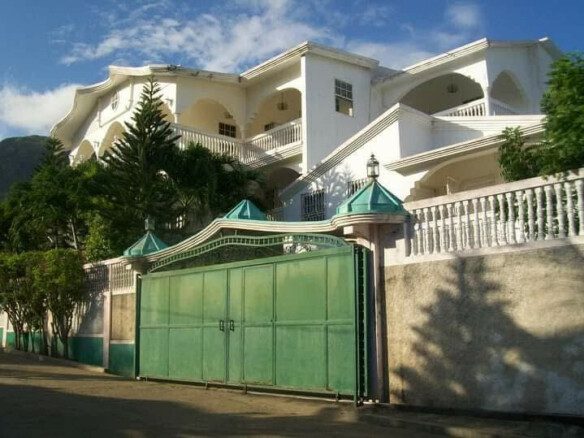 Spacious House for Rent, Mombain Lataille, Cap-Haitien - 9 Beds