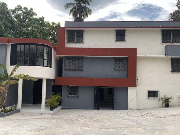Grand Commercial Complex Rental, Bourdon, Port-au-Prince, Haiti