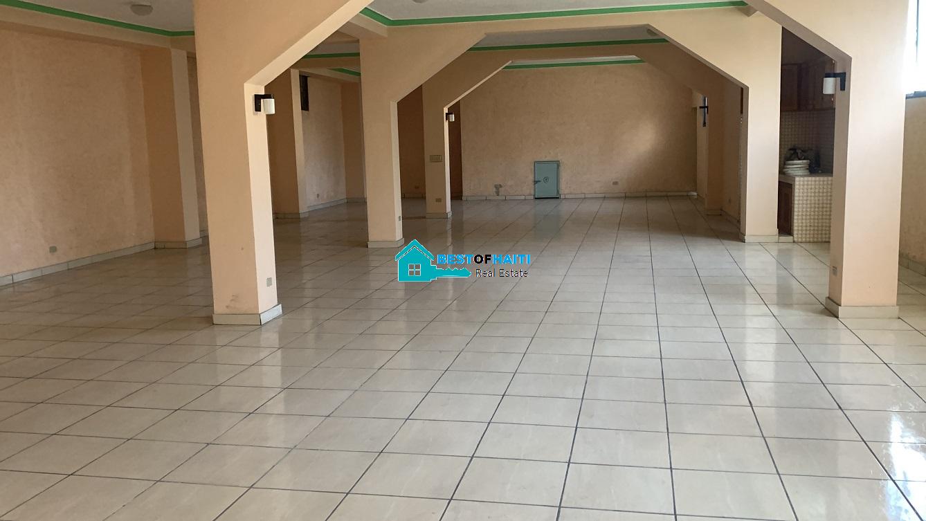Warehouse Space for Rent in Delmas 62, Port-au-Prince, Haiti Warehouse Space for Rent in Delmas 62, Port-au-Prince, Haiti