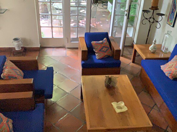 Fully Independent Furnished Apartment for Rent, Petion-Ville, Haiti