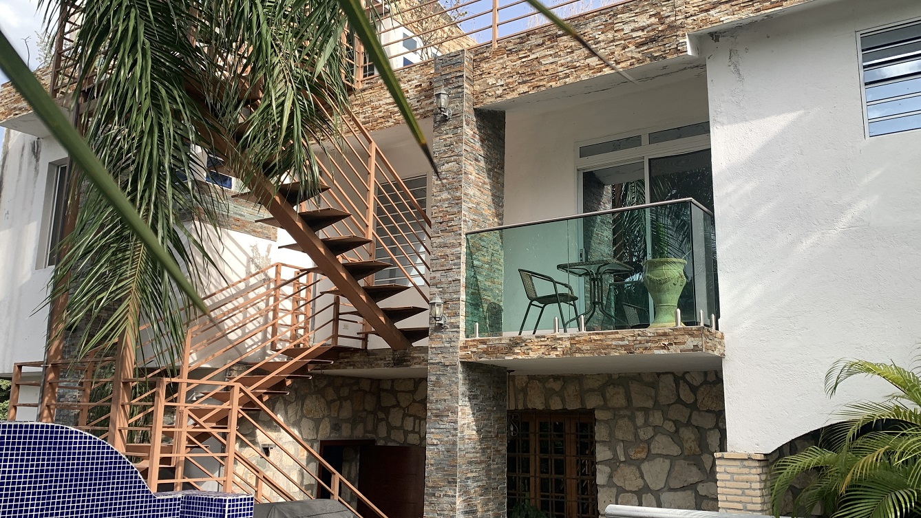 Cheap Attractive House + Unfinished Apartment for Sale in Haiti