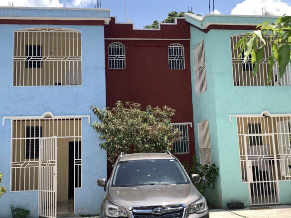 Cheap Apartment Rental, Puits-Blain 1, Petion-Ville, Haiti - 2 Beds