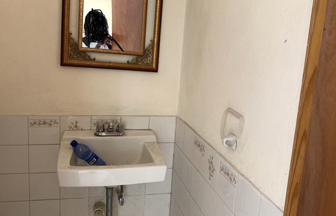 1170