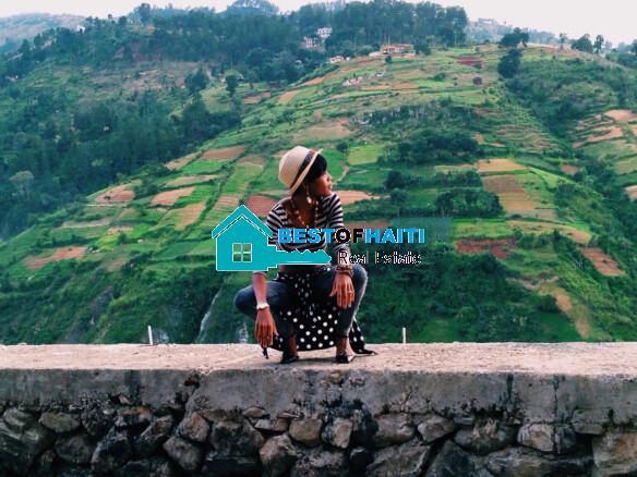 What are the safest places to live in Haiti?