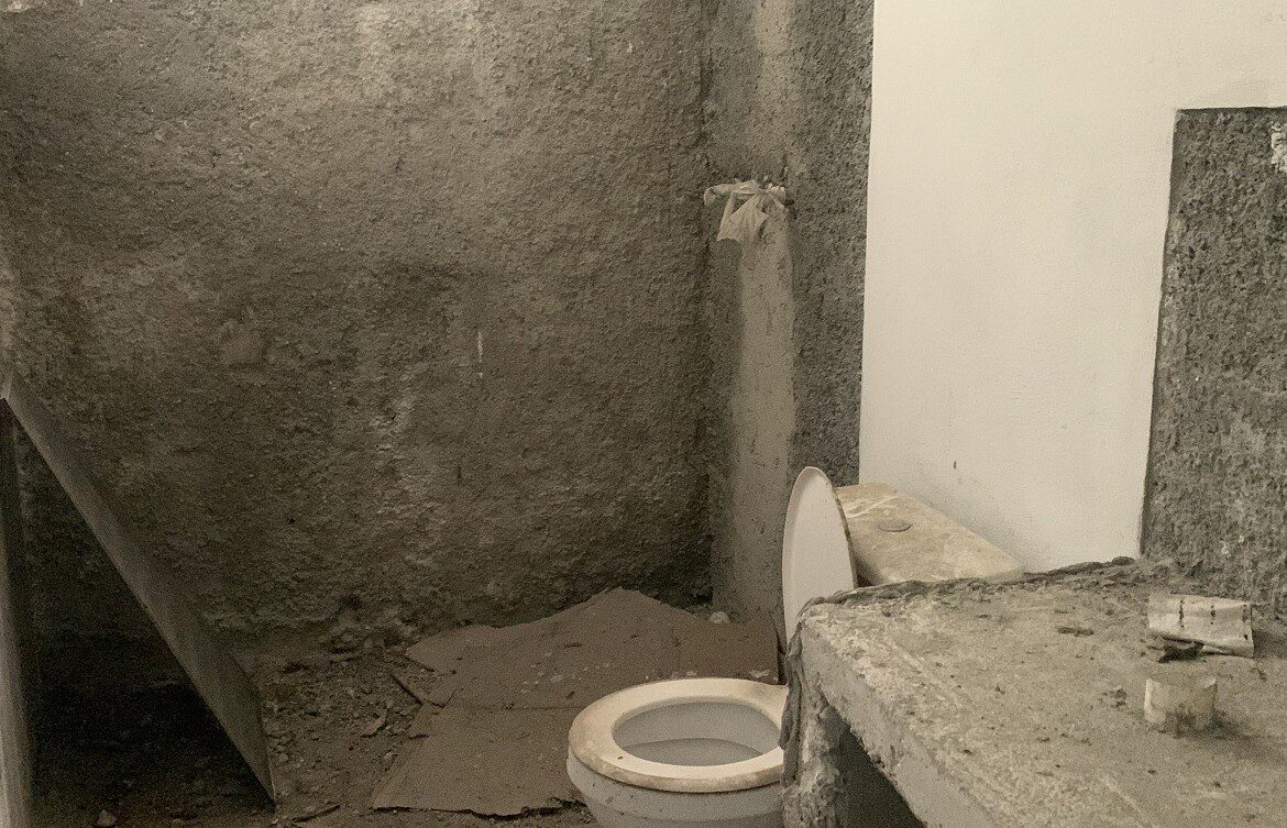 1170