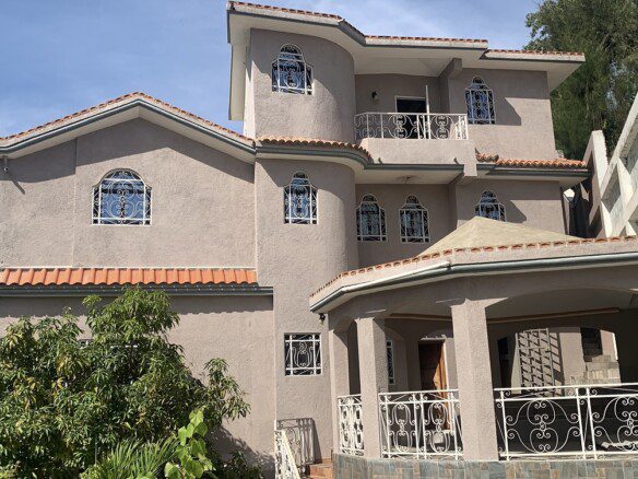 Spacious Multi-Family House Rental in Morne Calvaire, Petion-Ville, Haiti