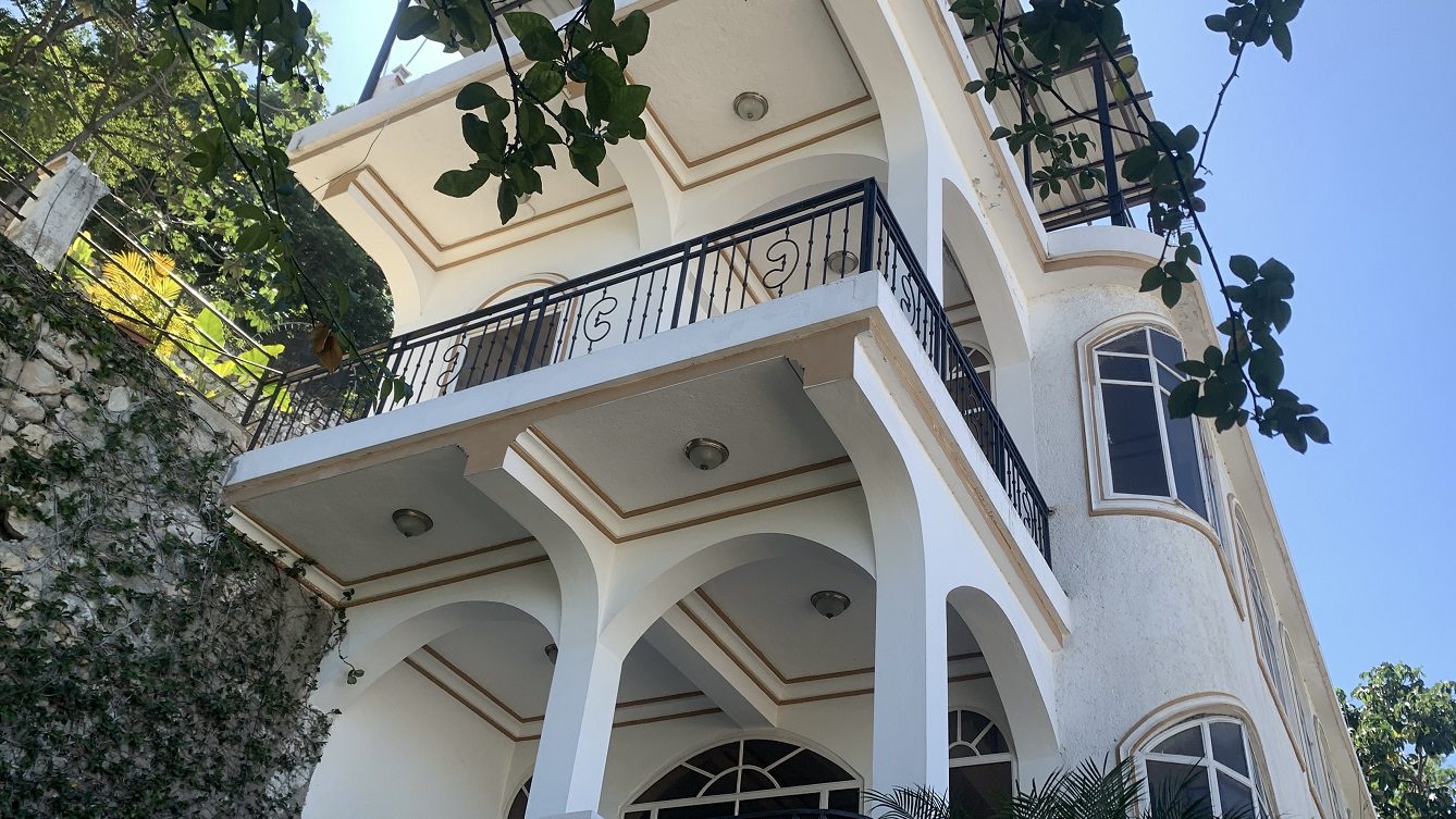 Furnished Luxury Residential Home Rental, Morne Calvaire, Haiti