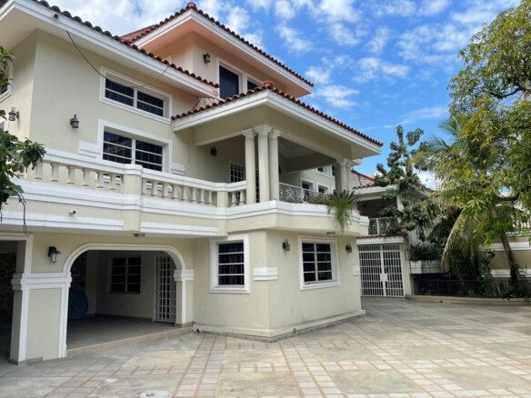 Luxury Dream House for SALE in Peguy-Ville, Petionville, Haiti