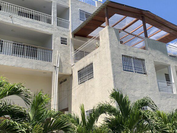 Lavish Furnished House for Rent in Vivy Mitchell, Petion-Ville, Haiti
