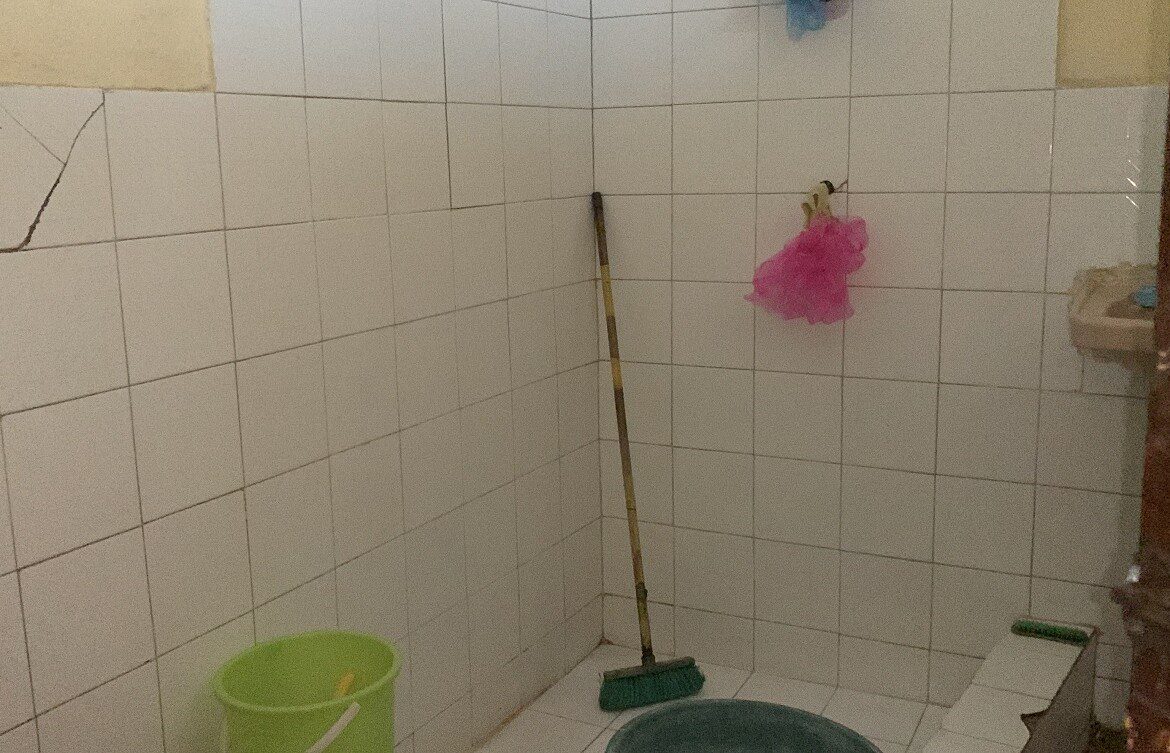 1170