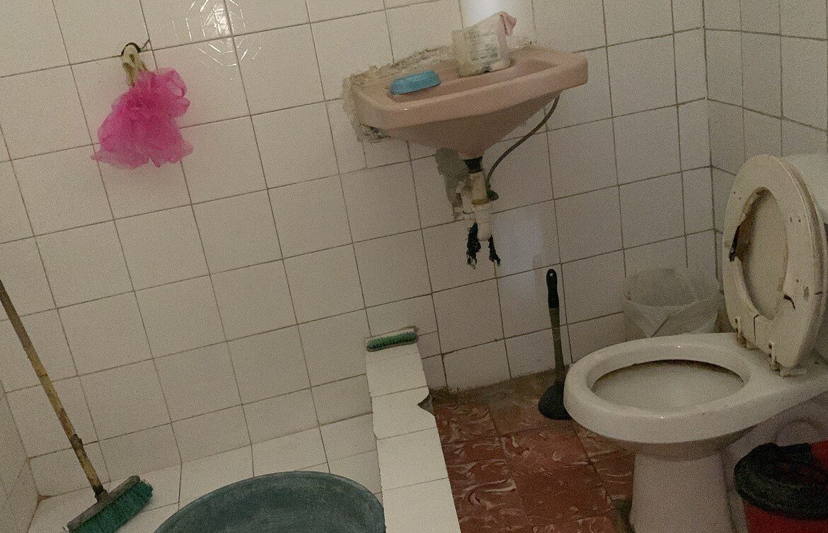 1170