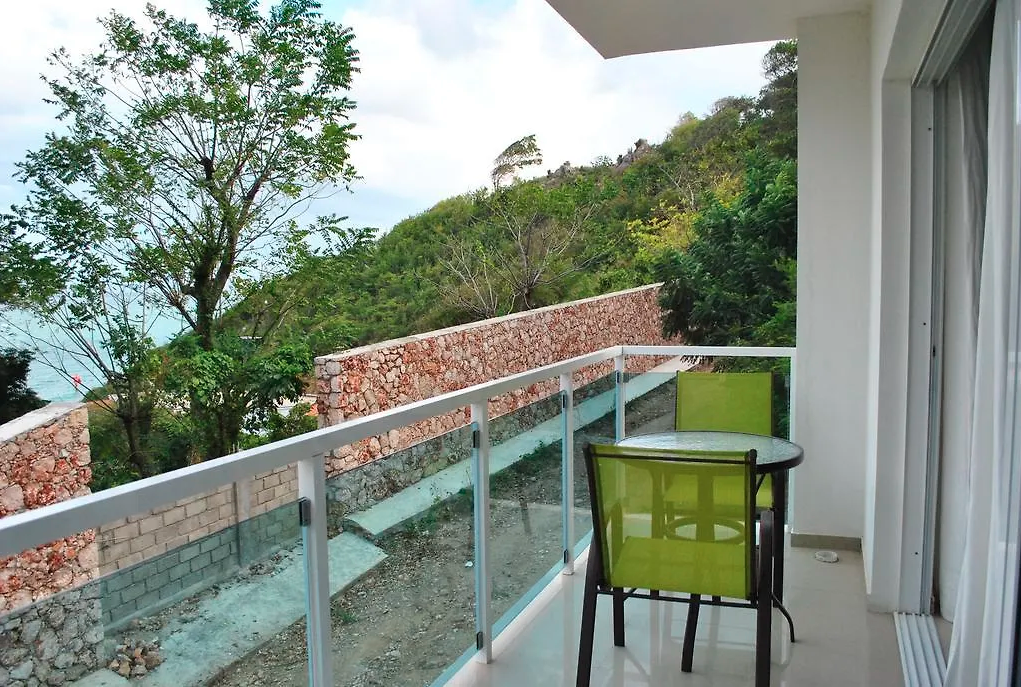 Fully Furnished Upscale Beachfront Apartments, Hotel & AirBnb for Rent in Cap-Haitien, Haiti (Rival Beach) – 1 & 2 Bedrooms – ALL INCLUSIVE! Private Villa Overlooking the Turquoise Blue Caribbean Ocean – Modern Furniture & Appliances, 24/7 Robust Solar-Powered Electricity, Commercial Size Backup Generator, Air-Conditioner Unit (A/C), Cable Television, WiFi Internet (Starlink), Security Guards on Rotations