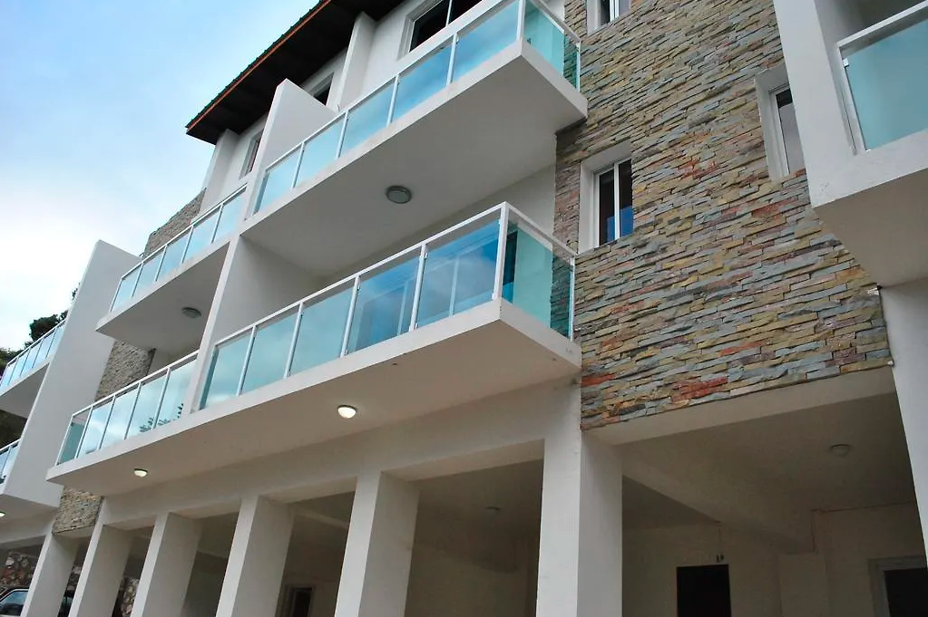 Fully Furnished Upscale Beachfront Apartments, Hotel & AirBnb for Rent in Cap-Haitien, Haiti (Rival Beach) – 1 & 2 Bedrooms – ALL INCLUSIVE! Private Villa Overlooking the Turquoise Blue Caribbean Ocean – Modern Furniture & Appliances, 24/7 Robust Solar-Powered Electricity, Commercial Size Backup Generator, Air-Conditioner Unit (A/C), Cable Television, WiFi Internet (Starlink), Security Guards on Rotations