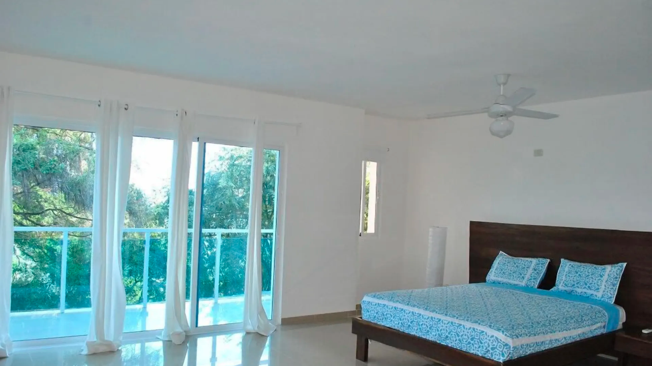 Fully Furnished Upscale Beachfront Apartments, Hotel & AirBnb for Rent in Cap-Haitien, Haiti (Rival Beach) – 1 & 2 Bedrooms – ALL INCLUSIVE! Private Villa Overlooking the Turquoise Blue Caribbean Ocean – Modern Furniture & Appliances, 24/7 Robust Solar-Powered Electricity, Commercial Size Backup Generator, Air-Conditioner Unit (A/C), Cable Television, WiFi Internet (Starlink), Security Guards on Rotations