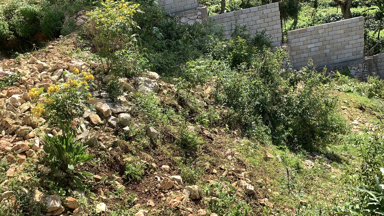 Unfinished MEGA House + Independent Fenced Land for Sale in Fermathe 45, Kenscoff, Haiti – 3-Story Mansion has 3 Floors with 8 Spacious Bedrooms, 7 Bathrooms, 3 Living/Dining Rooms, 2 Kitchens, Servant Quarter, Multiple Balconies, Back/Side Yards for Swimming Pool or Build on Roof-Top, Play Areas, 3 Gardens, Completely Fenced, Gated – Exclusive Neighborhood, 100% Residential Community with Breathtaking Panoramic View of Mountains, Cities, and the Caribbean Turquoise Blue Sea/Ocean