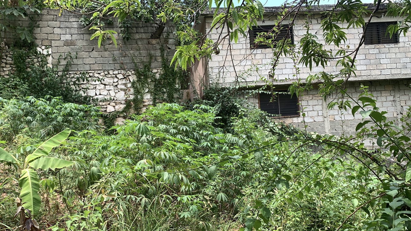 Premium Residential Land + Small 2-Bedroom , 1 Bath House for Sale in Pelerin 6 & 4 Petion-Ville, Haiti – 8 Centiemes (1,032m², 11,108ft², or 0.25 Acres) with Nicely Paved Roads, 100% Suburban Neighborhood, Highly Secure with Private Security Force, Flat, Build-Ready, 3-Way Fenced, Gated – Expensive Luxury Houses,  Apartment Complexes, Embassies, and Ambassadors in Area
