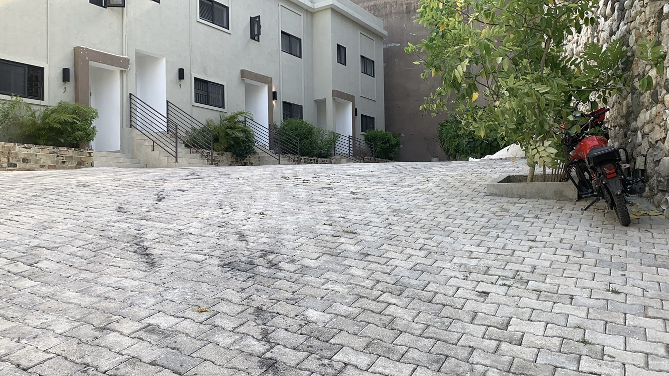 ALL-INCLUSIVE, Deluxe Furnished Apartment for RENT in Bourdon (Reimbol), Port-au-Prince, Haiti – 2 Spacious Bedrooms, 2.5 Super Clean Bathrooms, Stylish Living/Dining Rooms with Brand-New Contemporary Furniture & Appliances, Smart Kitchen, Private Backyard, Air Conditioner Units (A/C), Ceiling Fans, Washer/Dryer, Starlink High-Speed Internet, Satellite TV, 24/7 Electricity & Security Guards, Multiple-Parking Spaces, Move-in Ready