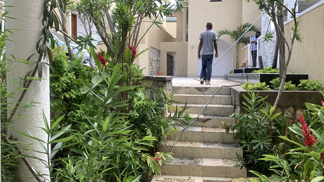 Brand-New, ALL-INCLUSIVE, Luxury Furnished Independent TOWNHOUSE for RENT in Laboule 10, Petion-Ville, Haiti – 3 Spacious Bedrooms (Master with Whirlpool Jacuzzi Bathtub), 2.5 Modern Bathrooms, Elegant Living/Dining Rooms, Fresh Contemporary Furniture & Appliances, Stylish Kitchen, Private Partially Covered Backyard, Air Conditioner Units (A/C), Ceiling Fans, Glistening Swimming Pool, Workout Gym, High-Speed Internet, Satellite TV, Exclusive, Personal Robust Solar-Powered System, Backup Generator, Security Guards, Washer/Dryer, Move-in Ready