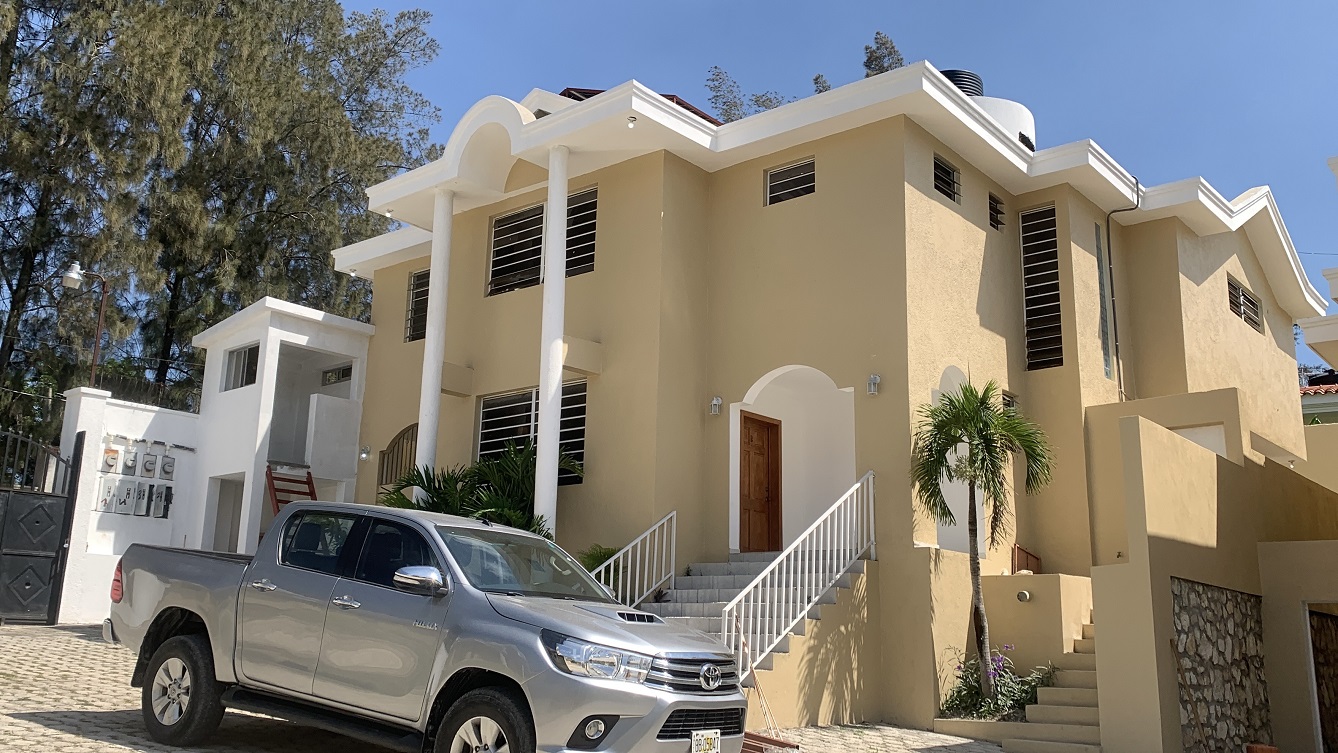 Upscale Furnished TOWNHOUSE for RENT in Laboule 10, Haiti