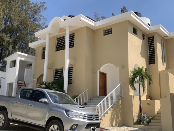Upscale Furnished TOWNHOUSEs for RENT in Laboule 10, Haiti